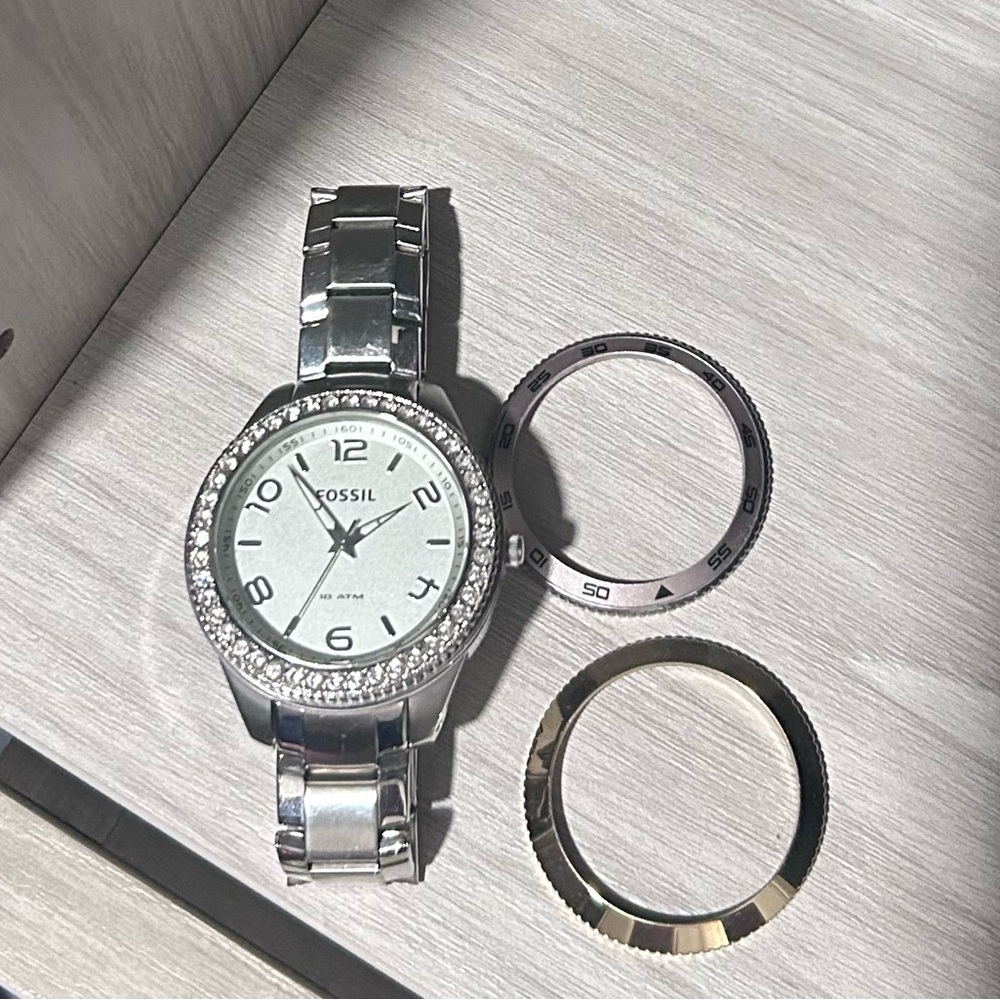 Fossil Watch face band changing